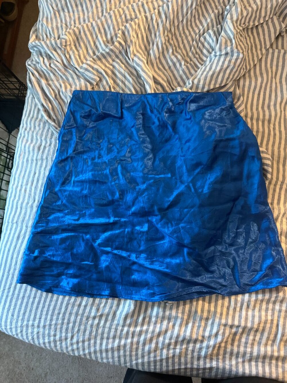 Aritzia electric blue satin mini skirt - size 10